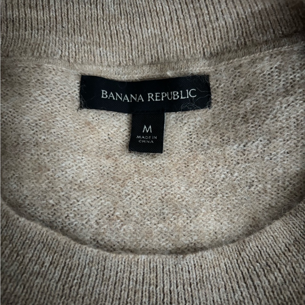 BANANA REPUBLIC Brushed Knit Sweater Medium - Picture 6 of 11